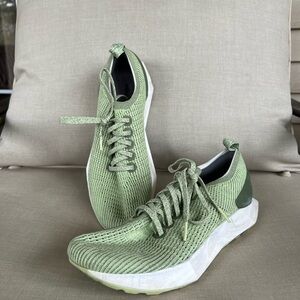 Women’s Allbirds Lace-Up Sneakers